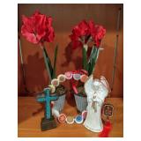 Assortment of Home Dï¿½cor