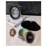 Vintage Looking Assortment