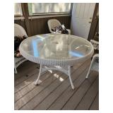 Resin Wicker Patio Table