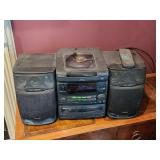 Aiwa Stereo System CD player