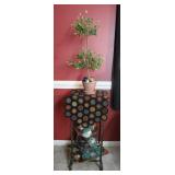 Metal Wood Top Stand w/ Decor