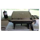 Cuisinart Portable Tabletop Grill Propane Grill