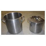 2 Large Stock Pots (One Lidded)