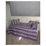 White Metal Daybed - Read Details