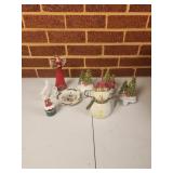 Box of Ornaments & Dï¿½cor