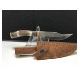 Handmade Damascus Steel Hunter