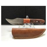 Handmade Damascus Steel Hunter