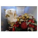 Collection of Christmas Dï¿½cor