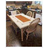 Vintage Farmhouse Style Table & Chairs