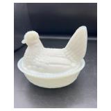 Vintage Westmoreland Milk Glass Hen on Nest
