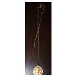 Vintage 10K Gold Chain w/ Jesus & Mary Pendant