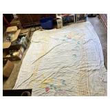 Vintage Bedspread & Pillows