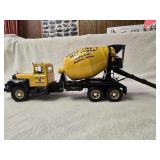 First Gear Model R-600