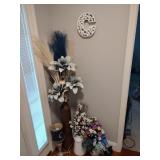 Contents of Corner of Entryway