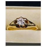 14K Gold Diamond Ring - Read Details