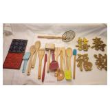 Assorted Kitchen Housewares