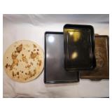Assorted Sheet Pans & Pizza Stone