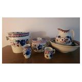 Americana Pottery 8 piece set