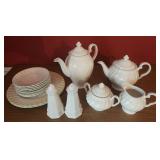 15 Piece Cream English Tea Set