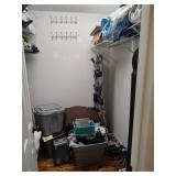 Contents of Closet - Read Details