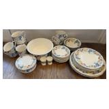 32pc Villeroy & Boch Melina Dishes- Cracked & Chip