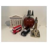 6pc Souvenir Mini Figures