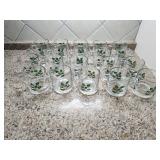 Set of 20 Vintage Indiana Holly Punch Cups