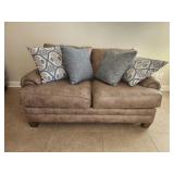 (Like New) Franklin Love Seat  68X46X40