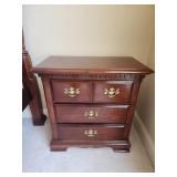 3 Drawer Night Stand 28.5x15.5x29
