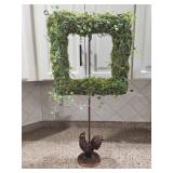 Rooster Wreath Holder & Wreath  32"