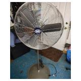 Global 24" Pedestal Fan