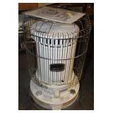 Dyno Glo Kerosene Heater on Casters
