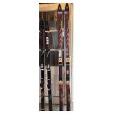 2pc Pair of Skis