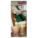 Linens, Blankets & Towels