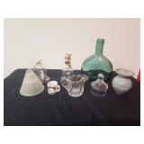 Assortment of Home Dï¿½cor