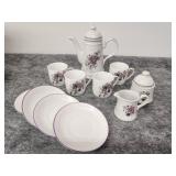 Reutter Porzellan Germany Tea Set 11pc.