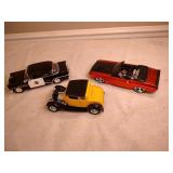 3 Maisto Cars