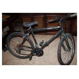 Magna Mountain Eagle 18 Speed Bike
