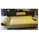 Vintage Chaise Lounge/Fainting Couch