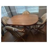 Dining Table with 4 Rolling Chairs- Read Details