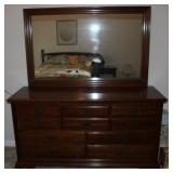 Vintage Thomasville 10 Drawer Dresser w/ Mirror Vintage Thomasville 10 Drawer Dresser w/ Mirror