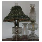 2 Clear Glass Oil Lamps w/ Extra Top 2 Clear Glass Oil Lamps w/ Extra Top