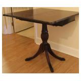 Vintage Claw Foot Pedestal Card Table Vintage Claw Foot Pedestal Card Table