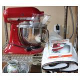 Kitchen Aid Artisan Stand Mixer w/ Cover (works)