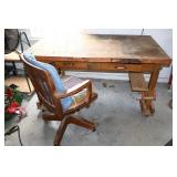 Work Bench w/Chair