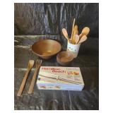7 Salad Bowls/Kitchen Utensils/Carving knife