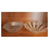 2 Serving Bowls