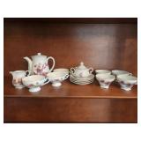 17 Piece Vintage Tea Set