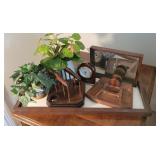 Wooden Tray with Dï¿½cor