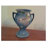 Roseville Snowberry Blue Pottery IUR-8
